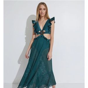 PATBO X ALESSANDRA GREEN BELTED BEACH DRESS. Size Small. Worn Once!